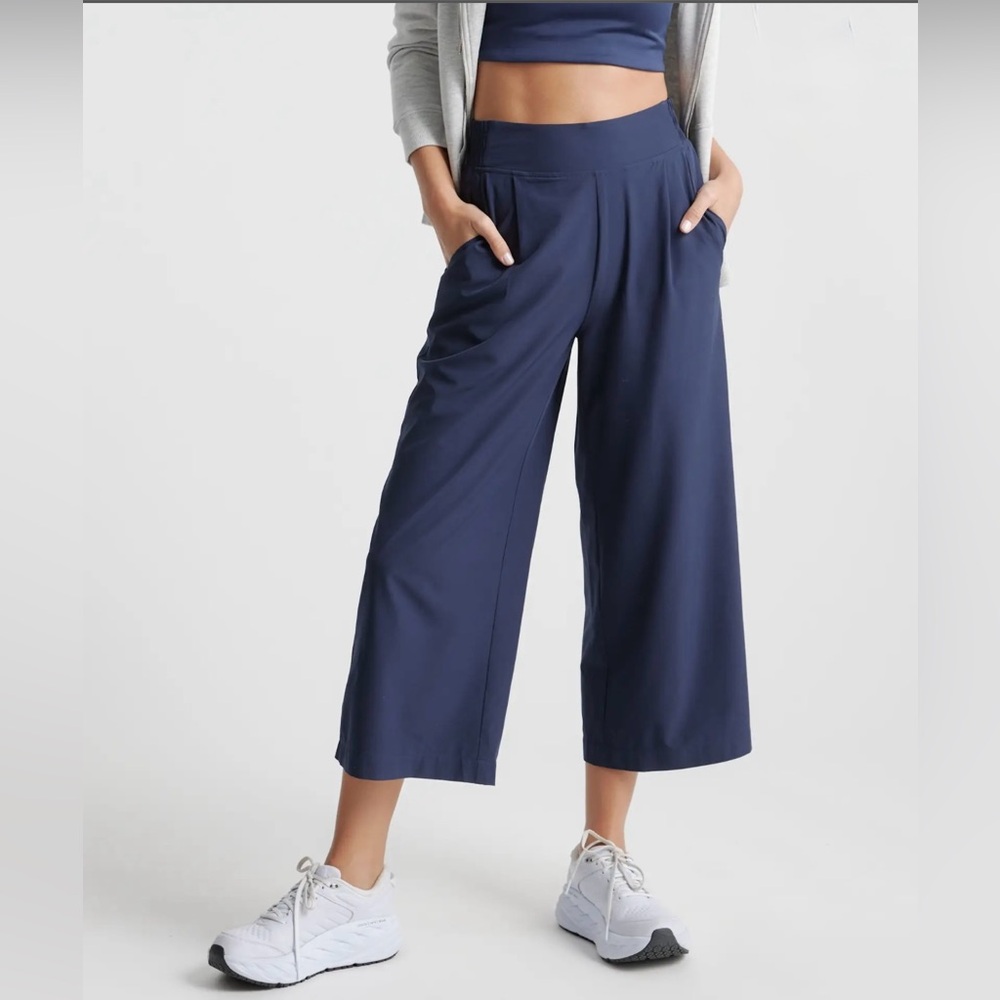 Quince Performance Tech Wide Leg Pants - image 3